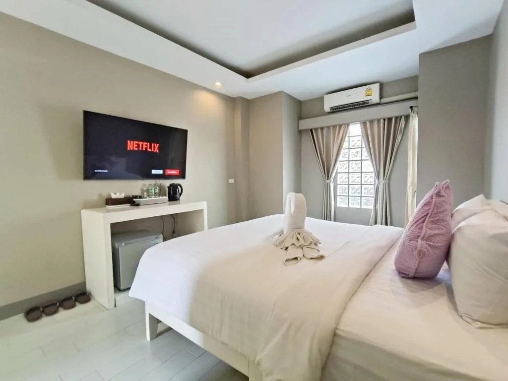 Deluxe Double Room — The Guest Chang Moi Boutique Hotel